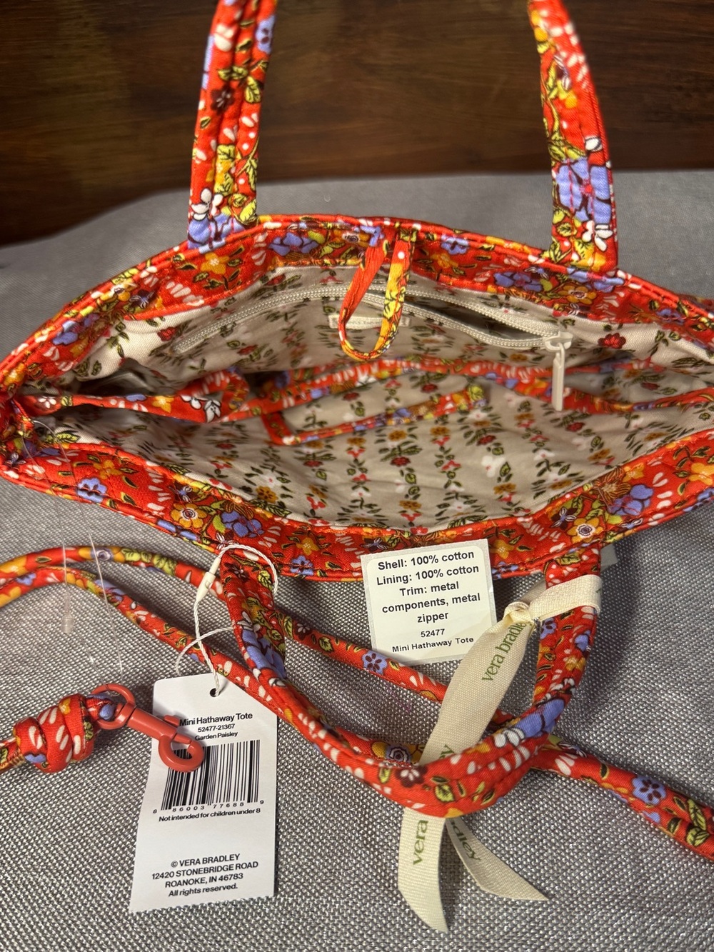 NWT Vera Bradley Mini Hathaway Tote in Garden Paisley - Picture 5 of 6